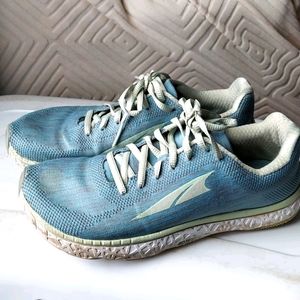 Altra women's size 8 running shoes